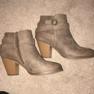 Justfab Freda Block Heel Ankle Boot